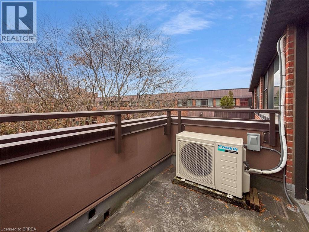 36 Hayhurst Road Unit# 363, Brantford, Ontario  N3R 6Y9 - Photo 19 - 40788039