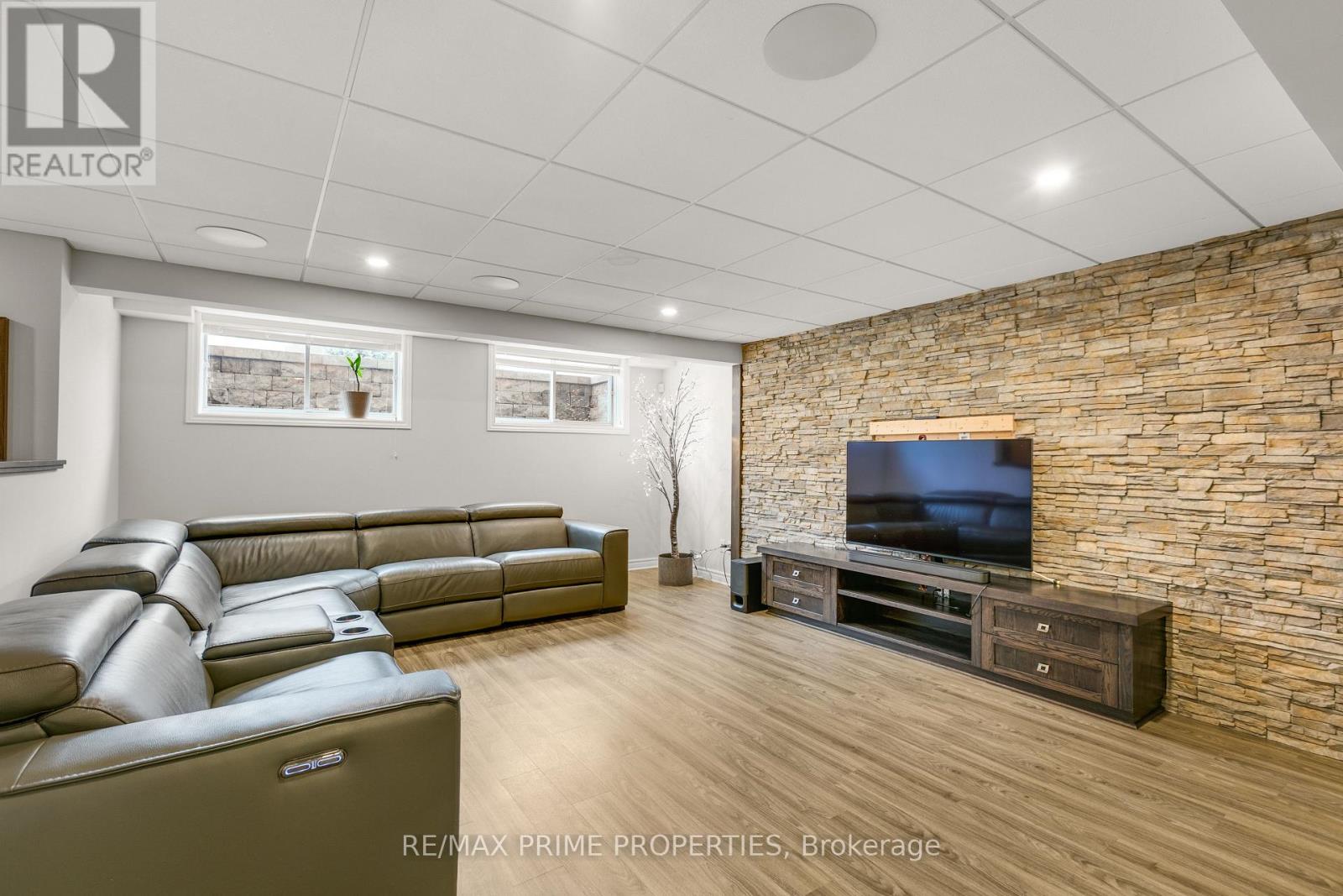 72 Branthaven Street, Ottawa, Ontario K4A 0G9 - Photo 35 - X12555582