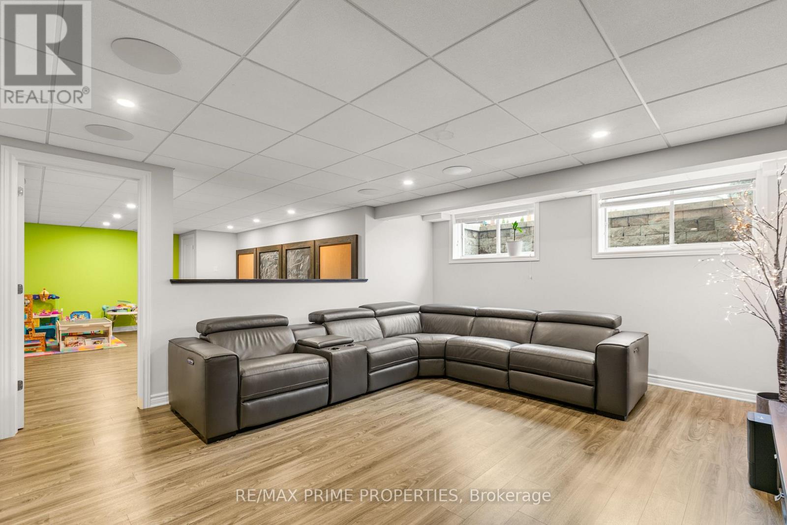 72 Branthaven Street, Ottawa, Ontario K4A 0G9 - Photo 36 - X12555582