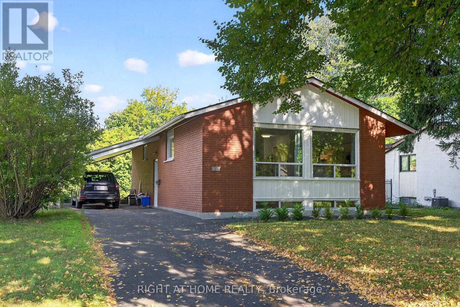 1153 ADIRONDACK DRIVE, ottawa, Ontario