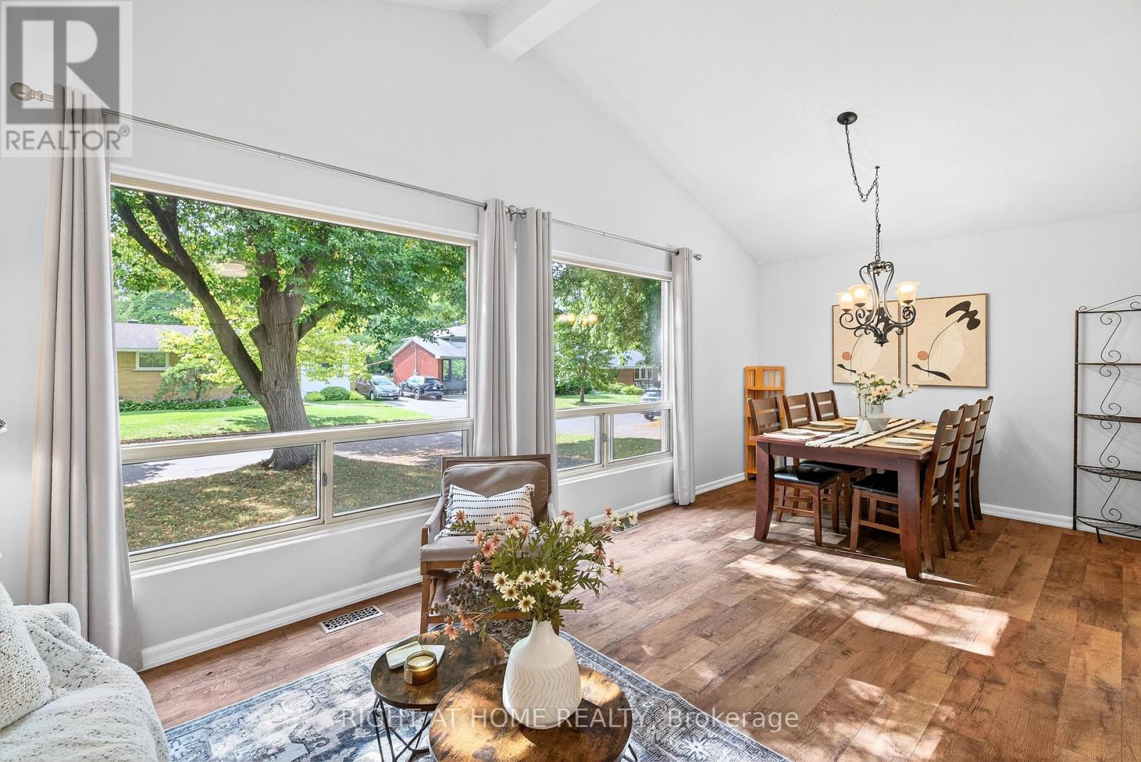 1153 Adirondack Drive, Ottawa, Ontario  K2C 2V2 - Photo 12 - X12555646