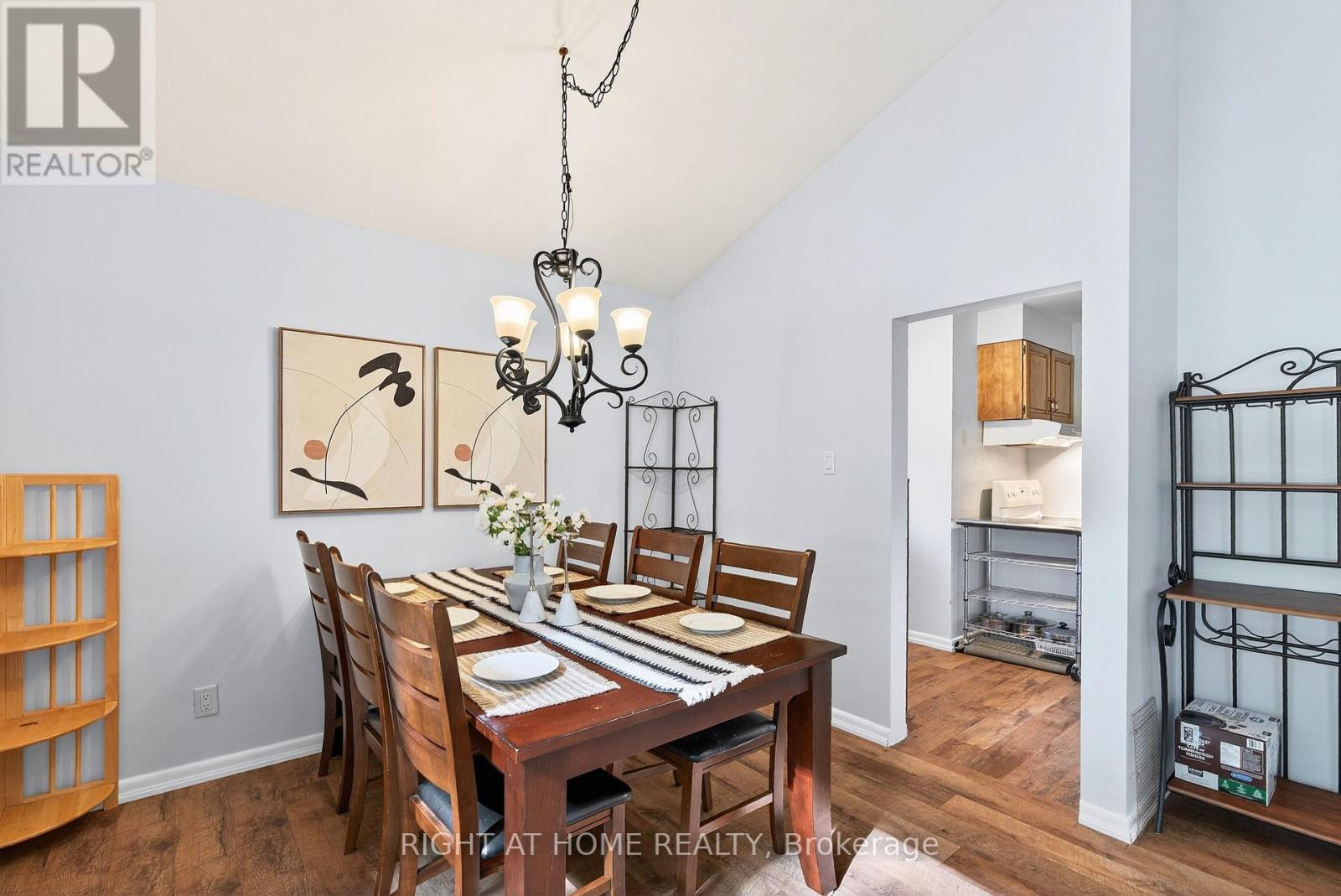 1153 Adirondack Drive, Ottawa, Ontario  K2C 2V2 - Photo 13 - X12555646