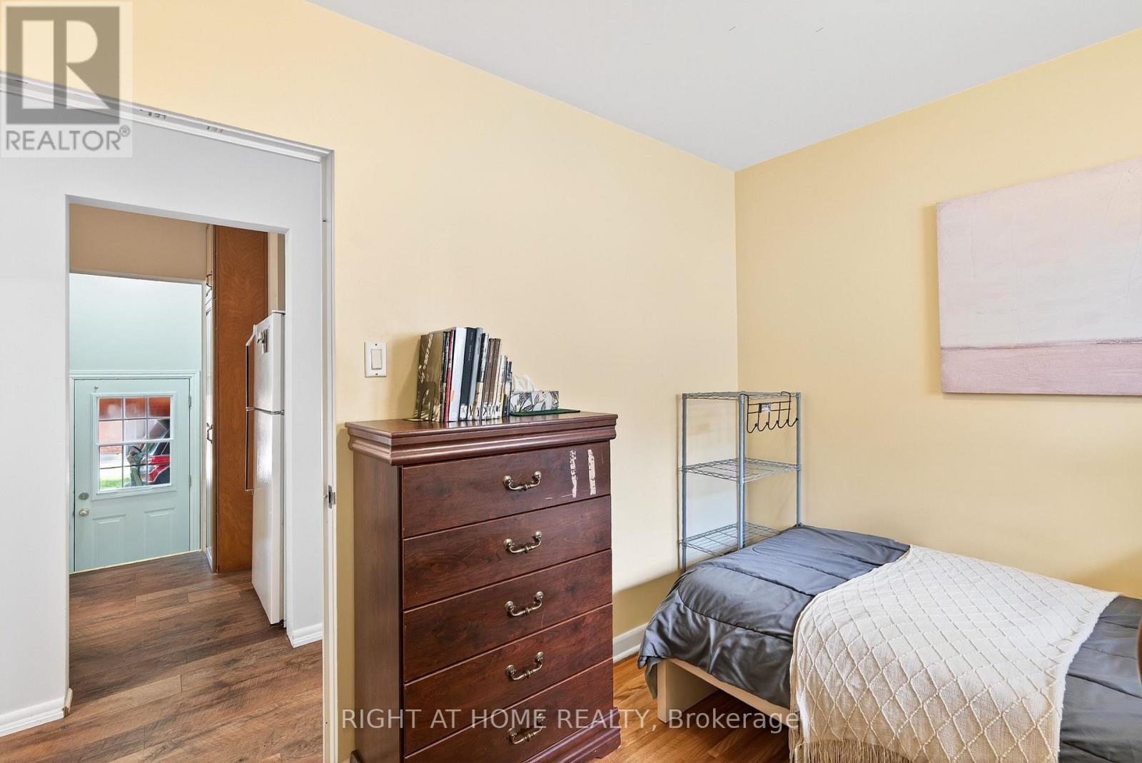 1153 Adirondack Drive, Ottawa, Ontario  K2C 2V2 - Photo 27 - X12555646