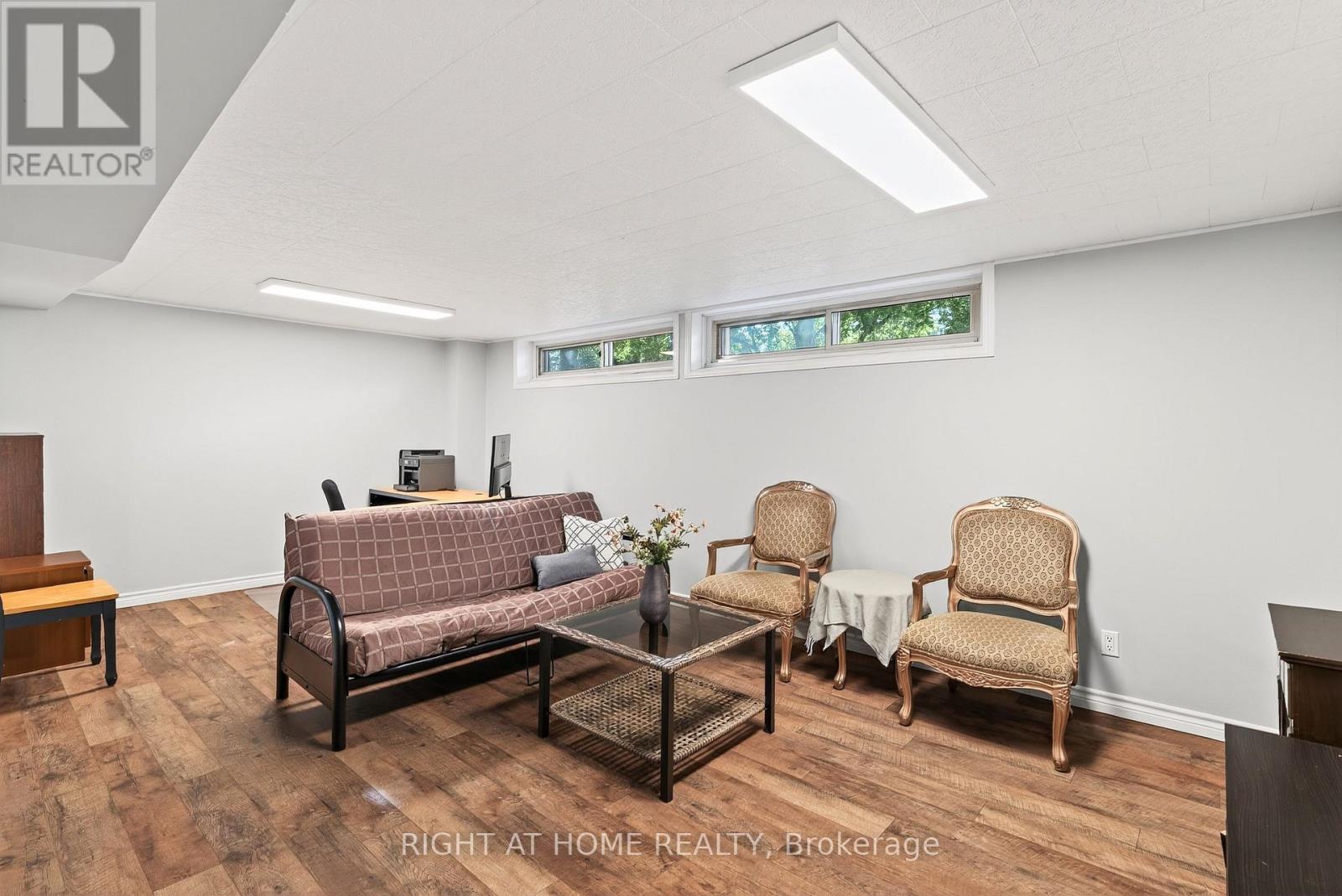 1153 Adirondack Drive, Ottawa, Ontario  K2C 2V2 - Photo 29 - X12555646