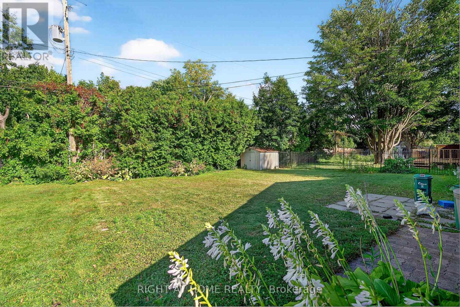 1153 Adirondack Drive, Ottawa, Ontario  K2C 2V2 - Photo 36 - X12555646