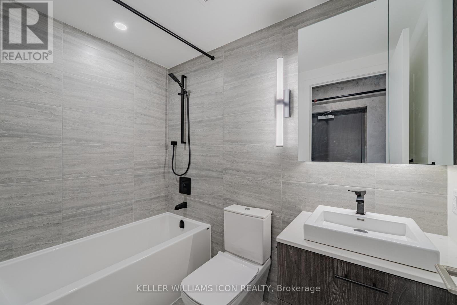 601 - 10 James Street, Ottawa, Ontario K2P 1T2 - Photo 11 - X12555748