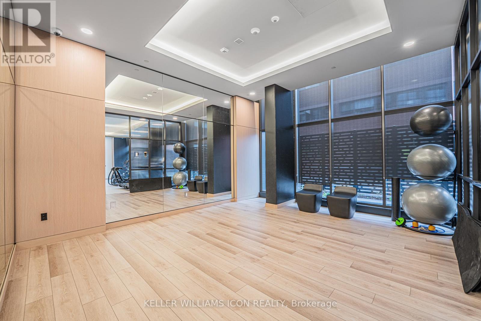 601 - 10 James Street, Ottawa, Ontario K2P 1T2 - Photo 31 - X12555748