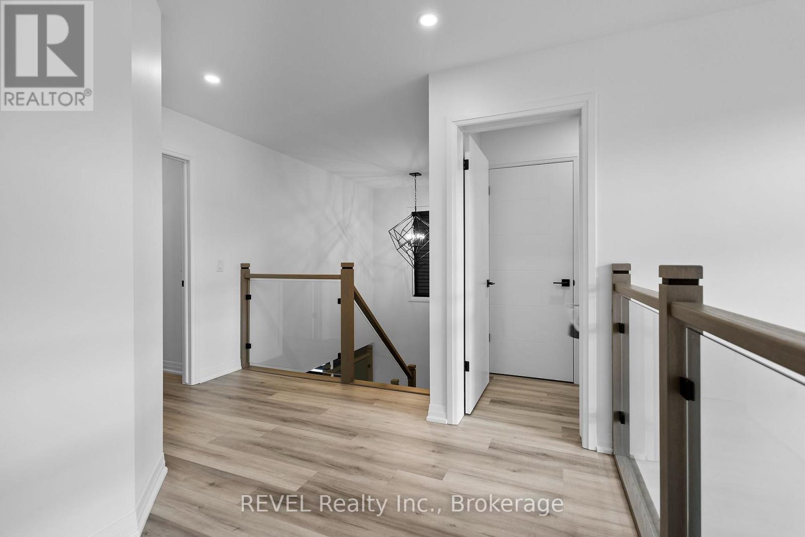 7365 Jonathan Drive, Niagara Falls, Ontario  L2H 3T3 - Photo 34 - X12555668