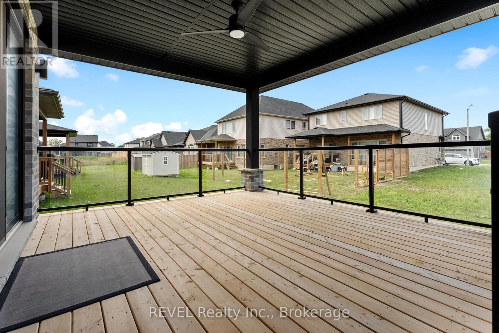 7365 Jonathan Drive, Niagara Falls, Ontario  L2H 3T3 - Photo 37 - X12555668