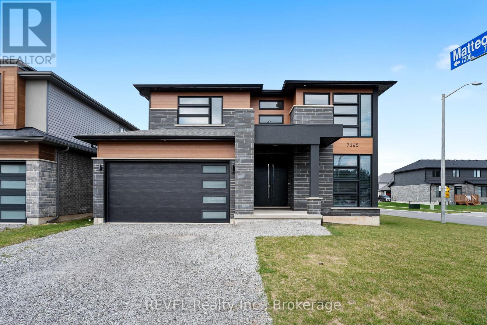 7365 Jonathan Drive, Niagara Falls, Ontario  L2H 3T3 - Photo 40 - X12555668