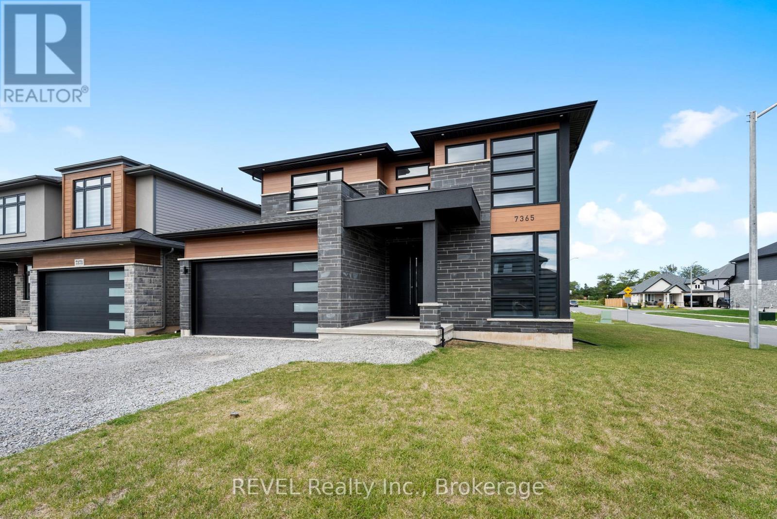 7365 Jonathan Drive, Niagara Falls, Ontario  L2H 3T3 - Photo 41 - X12555668