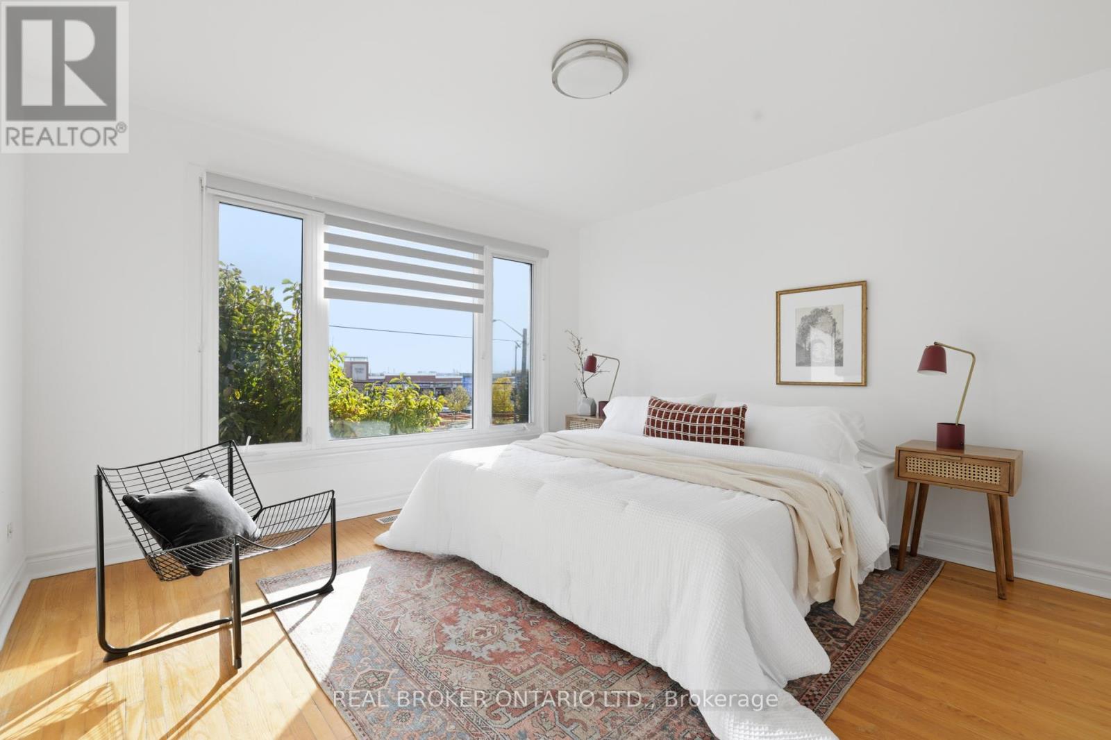 1324 Lawrence Avenue W, Toronto, Ontario  M6L 1A7 - Photo 13 - W12555428