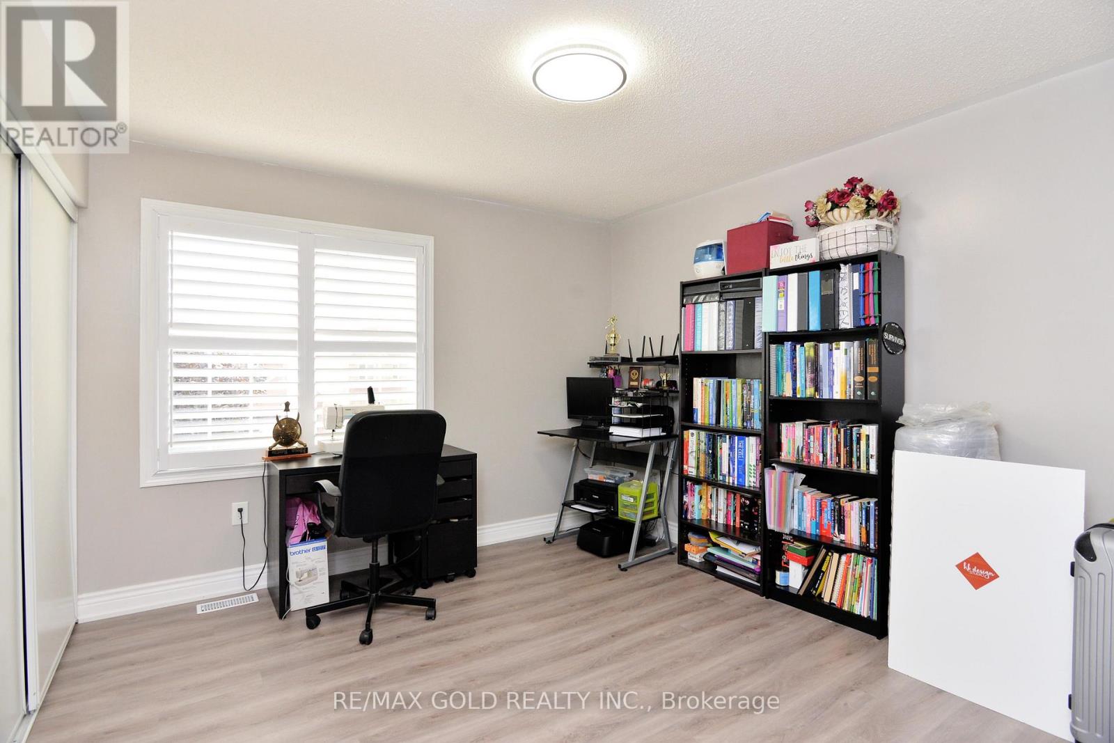 1 Blaketon Court, Brampton, Ontario  L6P 1G4 - Photo 33 - W12555504