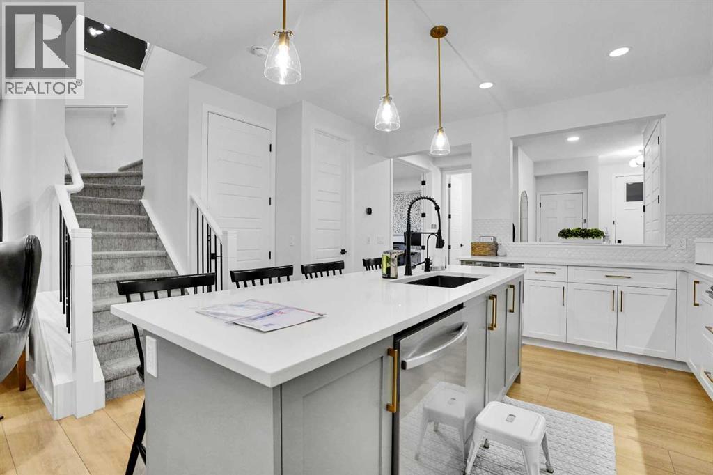 88 Magnolia Crescent Se, Calgary, Alberta  T3M 3M8 - Photo 4 - A2269879