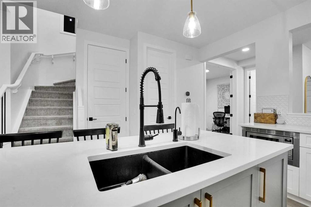 88 Magnolia Crescent Se, Calgary, Alberta  T3M 3M8 - Photo 2 - A2269879