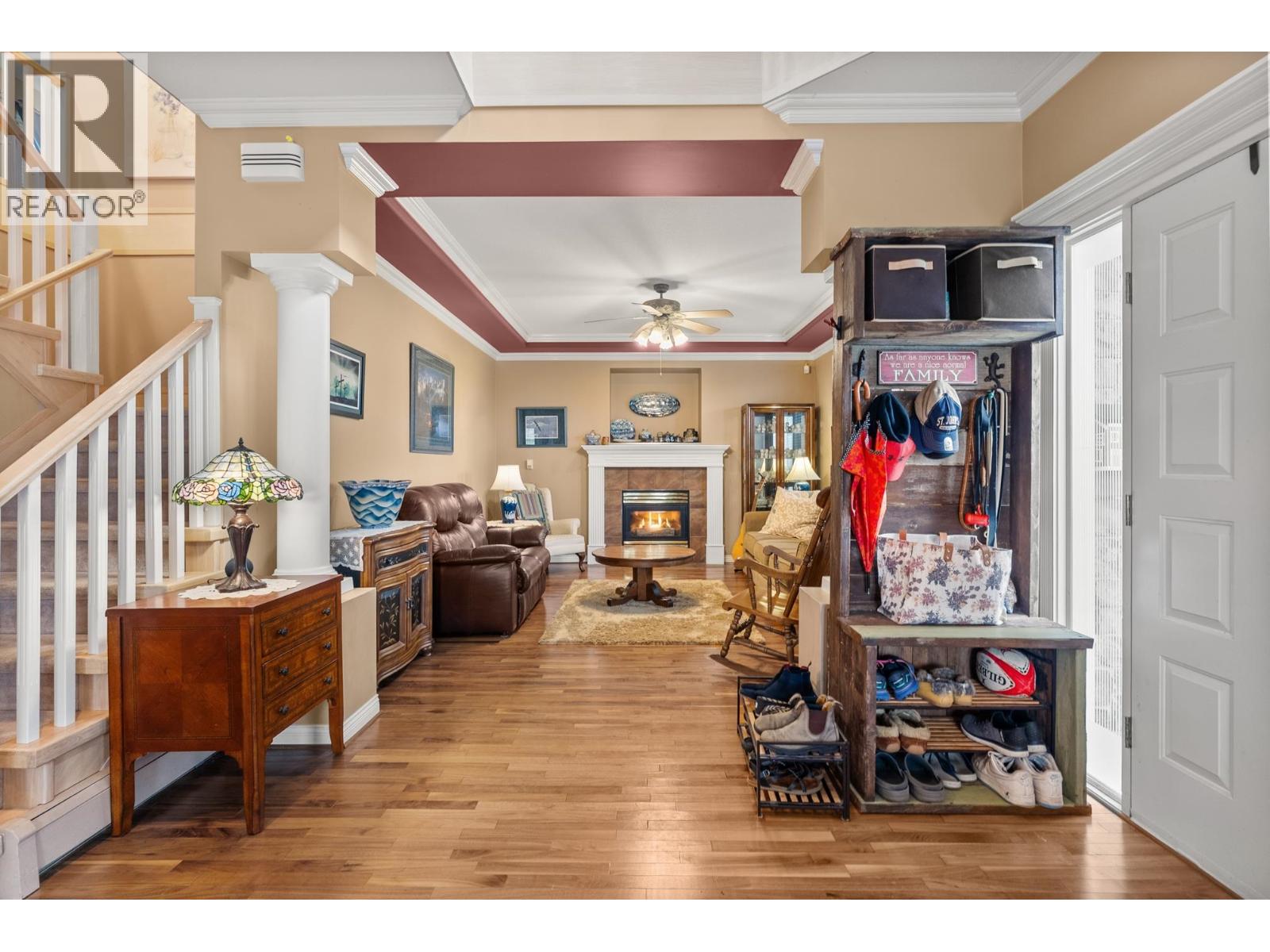 330 Rosehill Wynd, Delta, British Columbia  V4M 3L9 - Photo 2 - R3047795