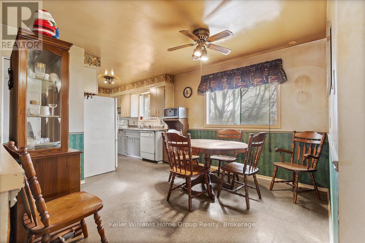 15 Dakota Drive, Guelph, Ontario  N1E 1J6 - Photo 10 - X12555610