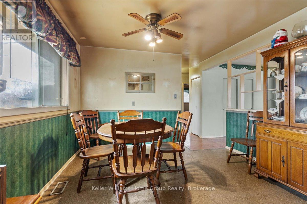 15 Dakota Drive, Guelph, Ontario  N1E 1J6 - Photo 12 - X12555610