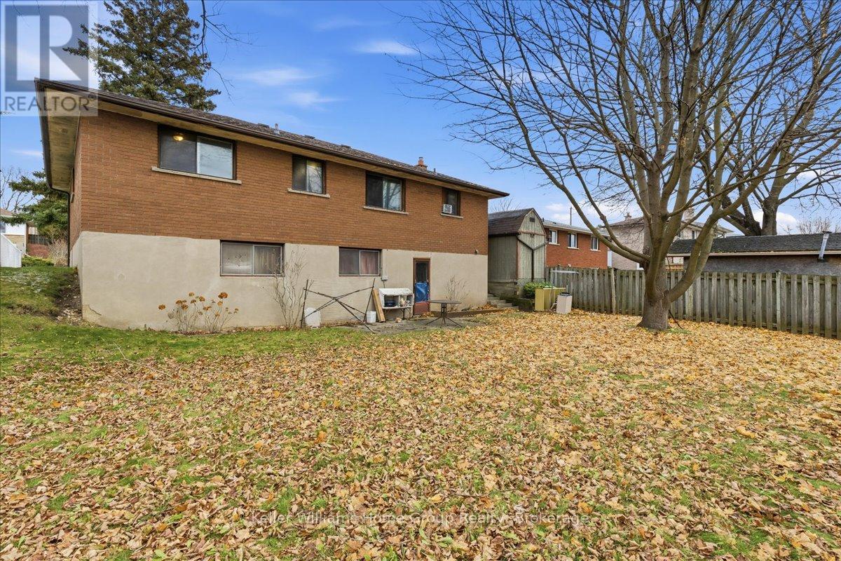 15 Dakota Drive, Guelph, Ontario  N1E 1J6 - Photo 37 - X12555610