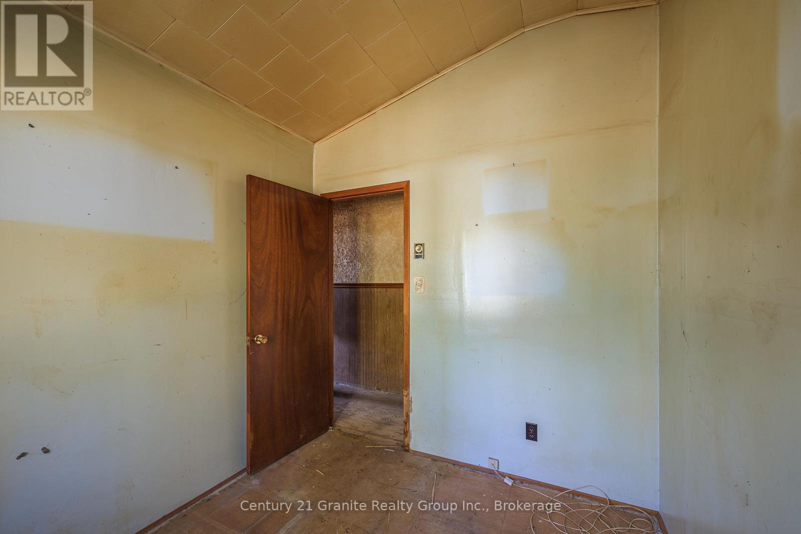 1309 Nila Road, Dysart Et Al, Ontario  K0M 1S0 - Photo 22 - X12555714