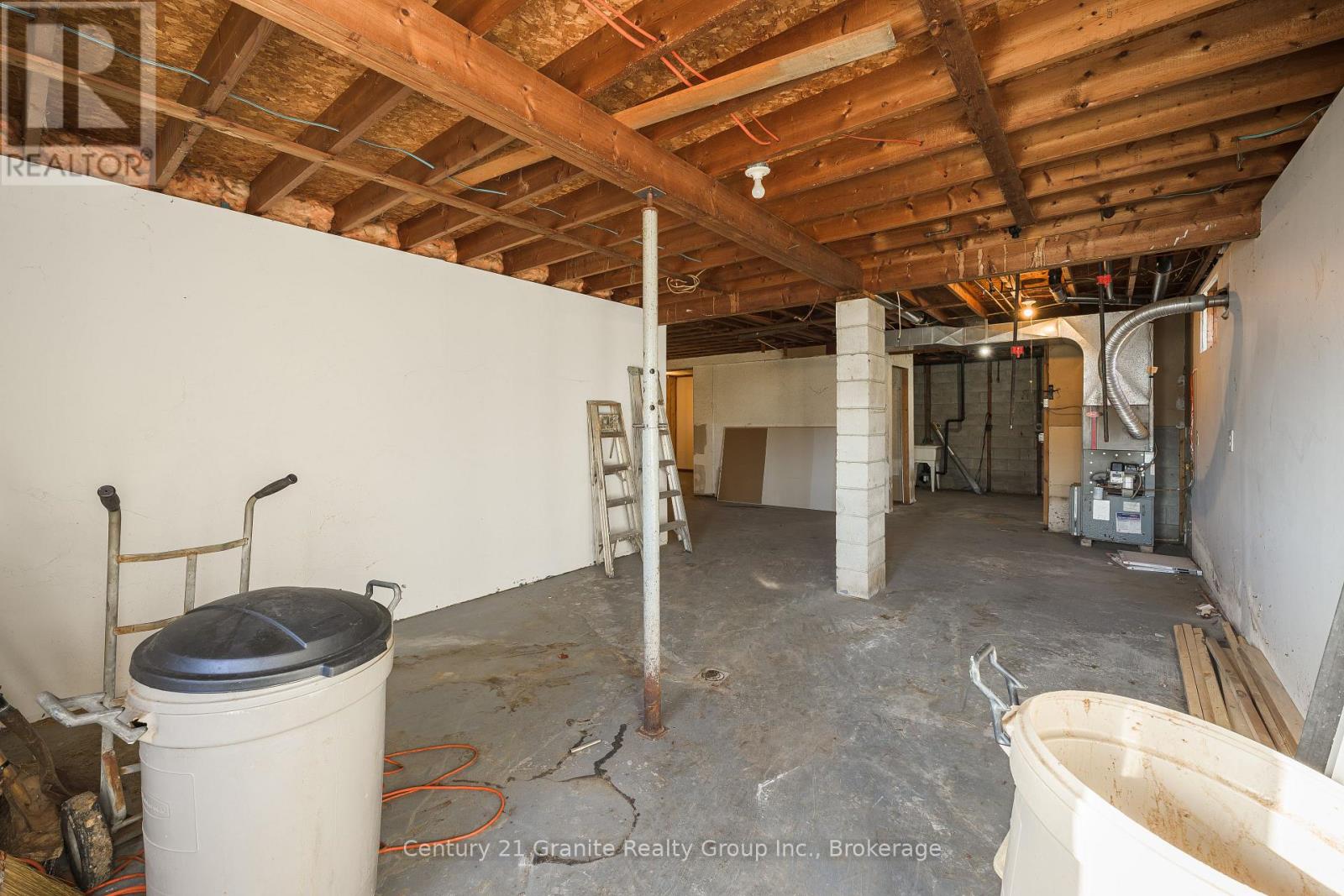 1309 Nila Road, Dysart Et Al, Ontario  K0M 1S0 - Photo 26 - X12555714