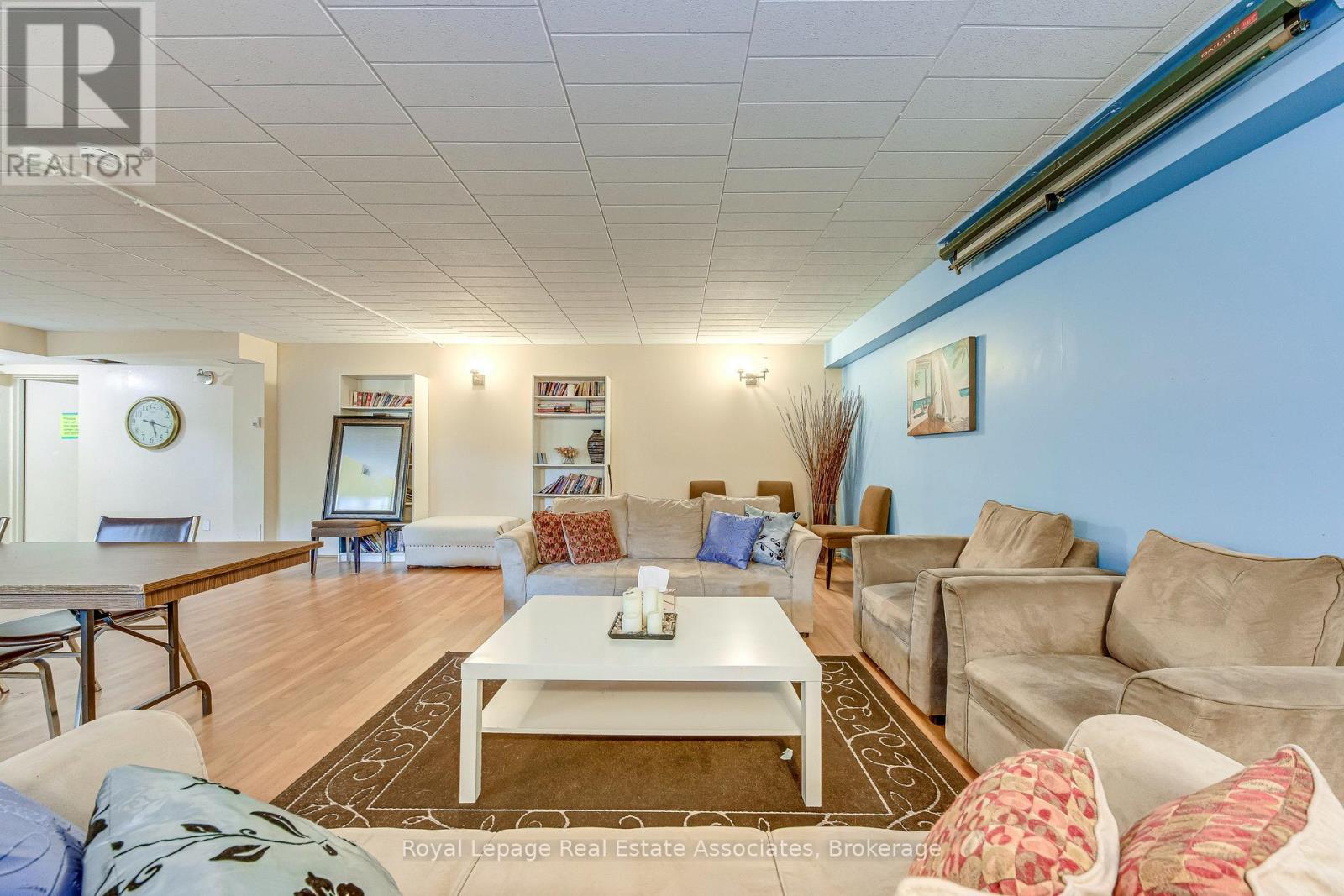 58 - 63 Conroy Crescent, Guelph, Ontario N1G 2V5 - Photo 27 - X12555534