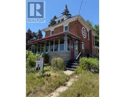 7 CLINTON STREET, Norfolk, Ontario