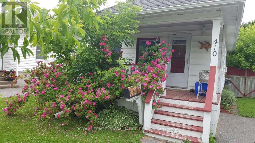 410 Dublin Street, Peterborough, Ontario  K9H 3C9 - Photo 2 - X12517246