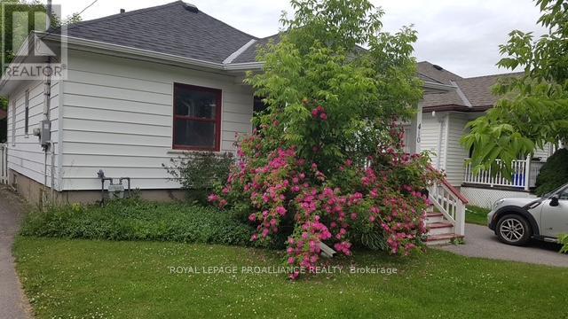 410 Dublin Street, Peterborough, Ontario  K9H 3C9 - Photo 4 - X12517246