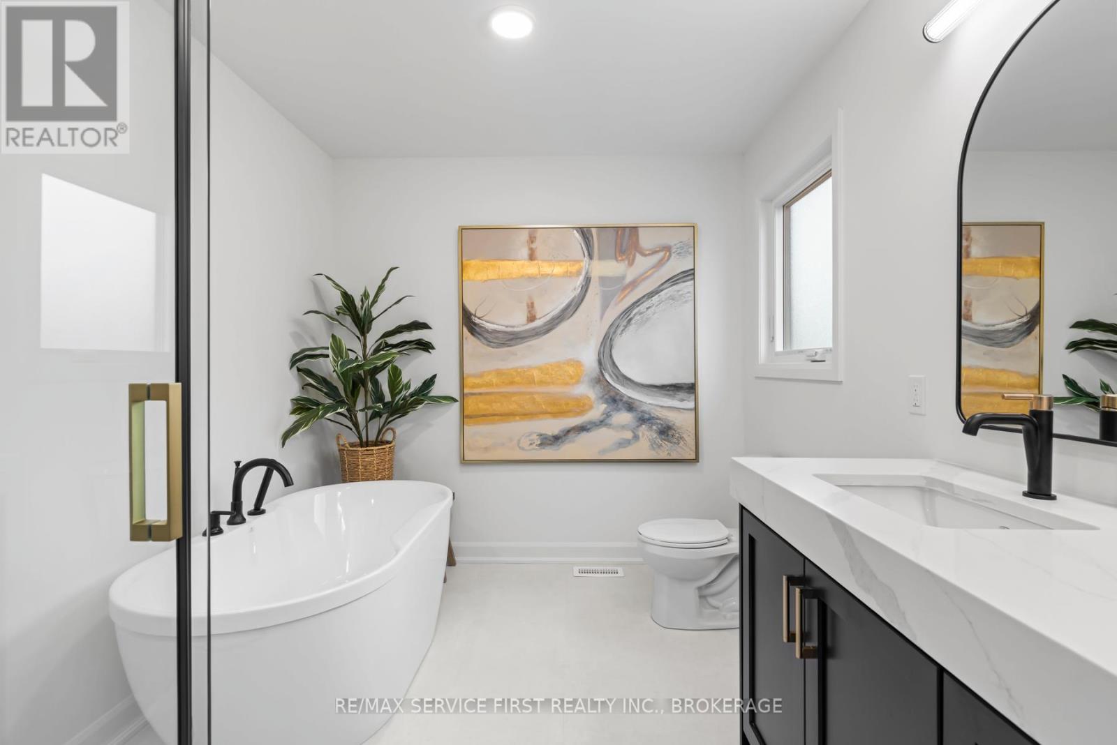 1366 Woodfield Crescent, Kingston, Ontario  K7P 0T3 - Photo 39 - X12307867