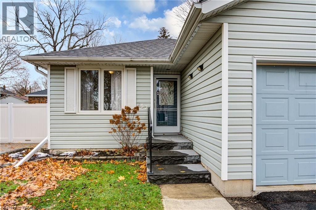 152 Oxford Street, Woodstock, Ontario  N4S 6A9 - Photo 3 - 40788590