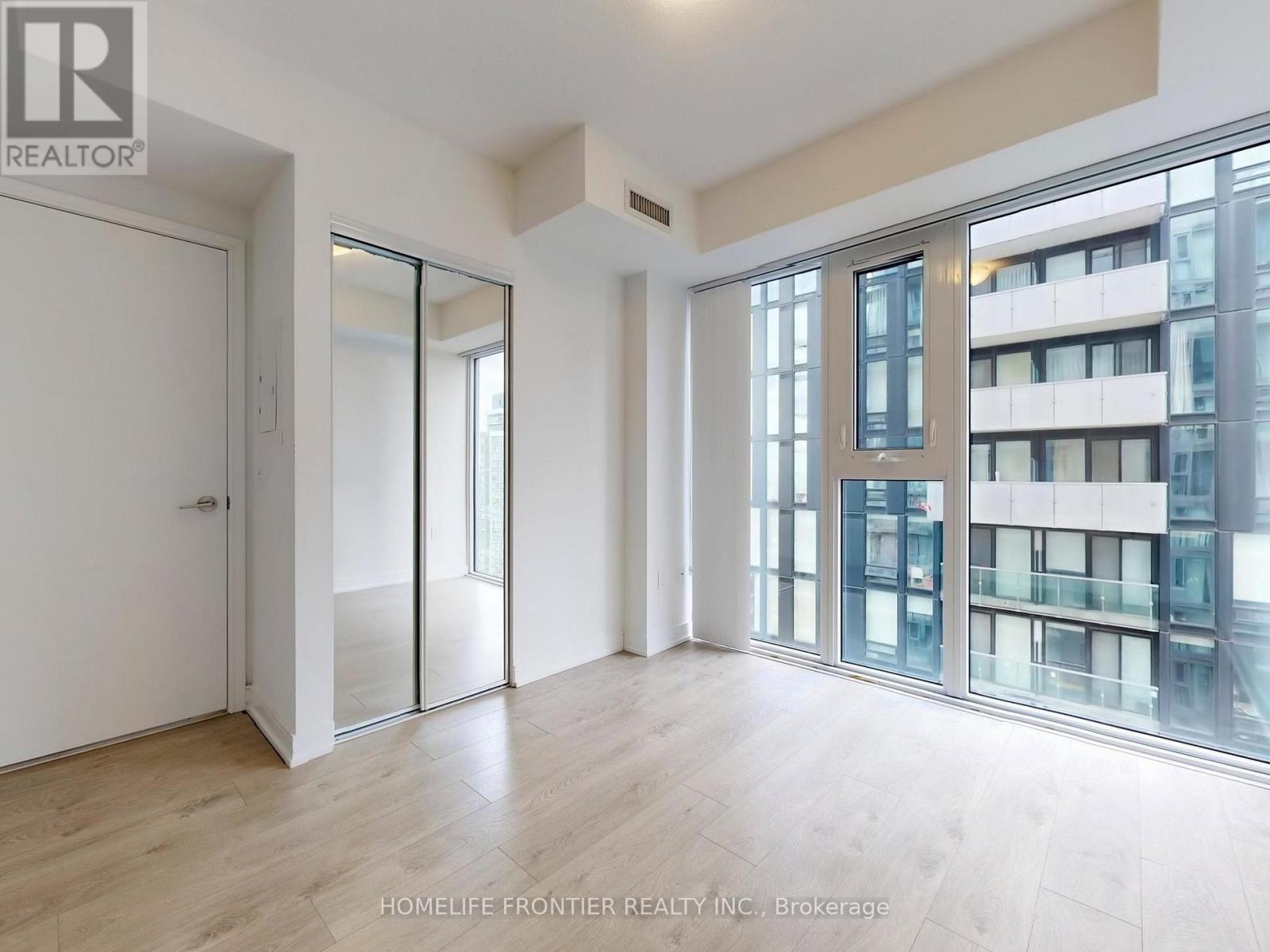 3611 - 50 Wellesley Street E, Toronto, Ontario  M4Y 0C8 - Photo 7 - C12555584