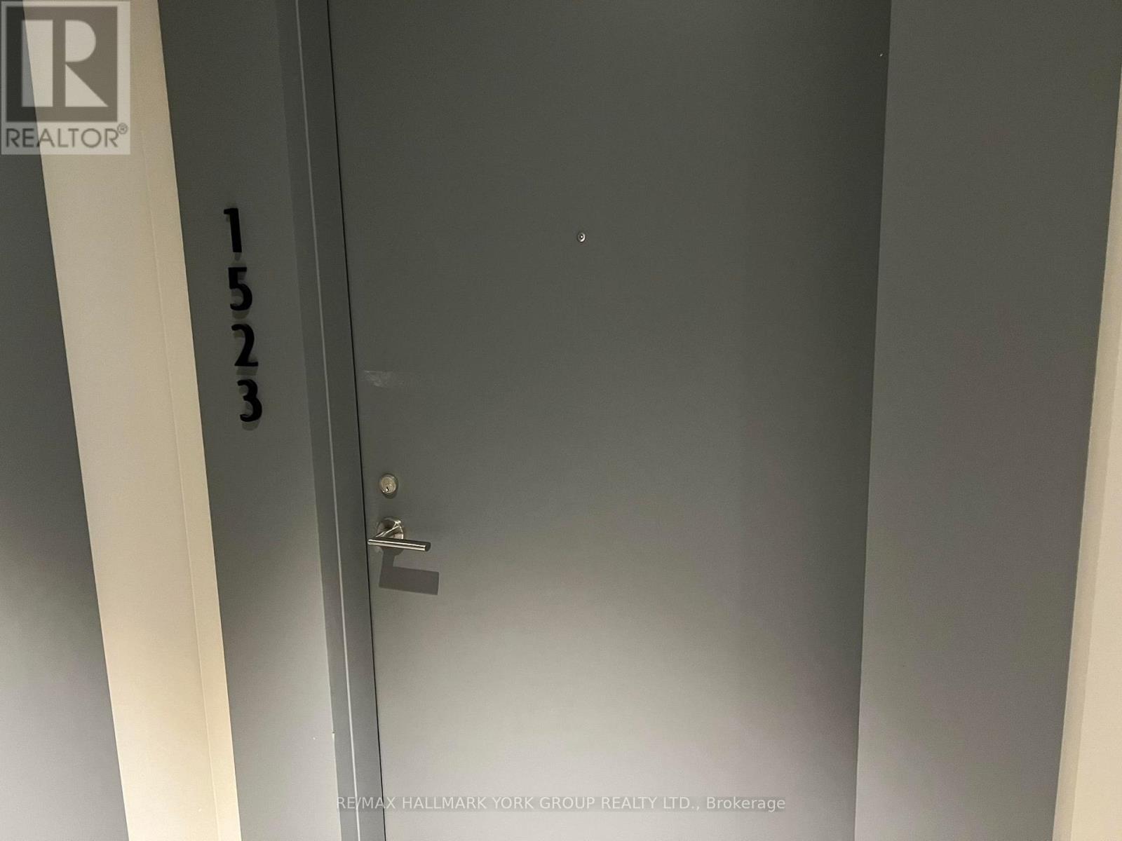 1523 - 20 O'neill Road, Toronto, Ontario  M3C 0R2 - Photo 2 - C12555624