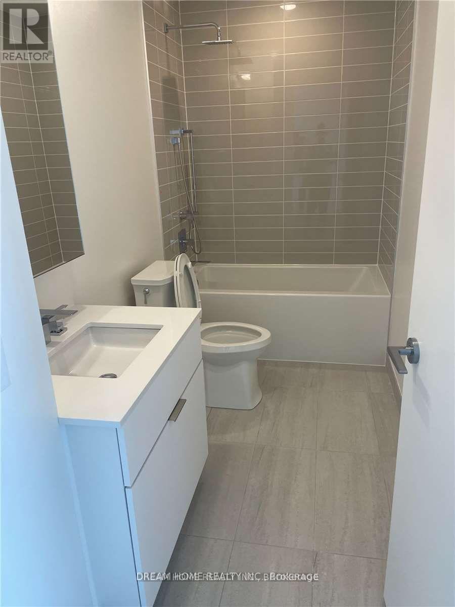 3701 - 20 Lombard Street S, Toronto, Ontario  M5C 1M1 - Photo 2 - C12555670