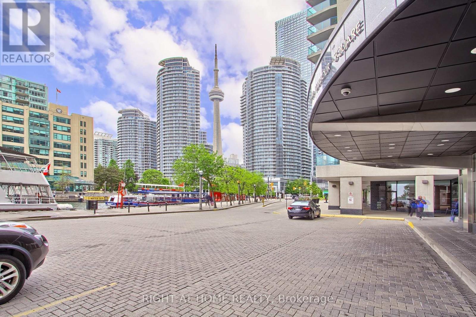 504 - 77 Harbour Square, Toronto, Ontario  M5J 2S2 - Photo 4 - C12555682