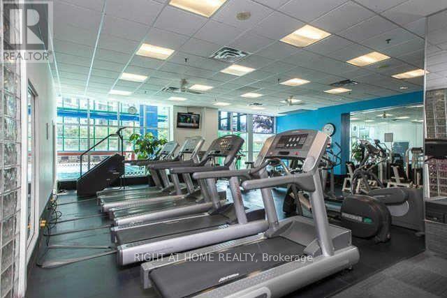 504 - 77 Harbour Square, Toronto, Ontario  M5J 2S2 - Photo 9 - C12555682