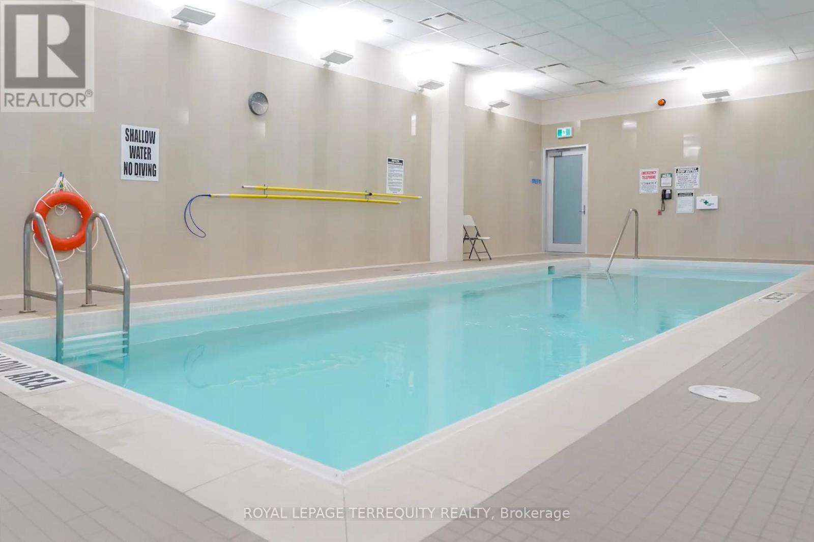 1207 - 88 Harbour Street, Toronto, Ontario  M5J 0C3 - Photo 39 - C12555720