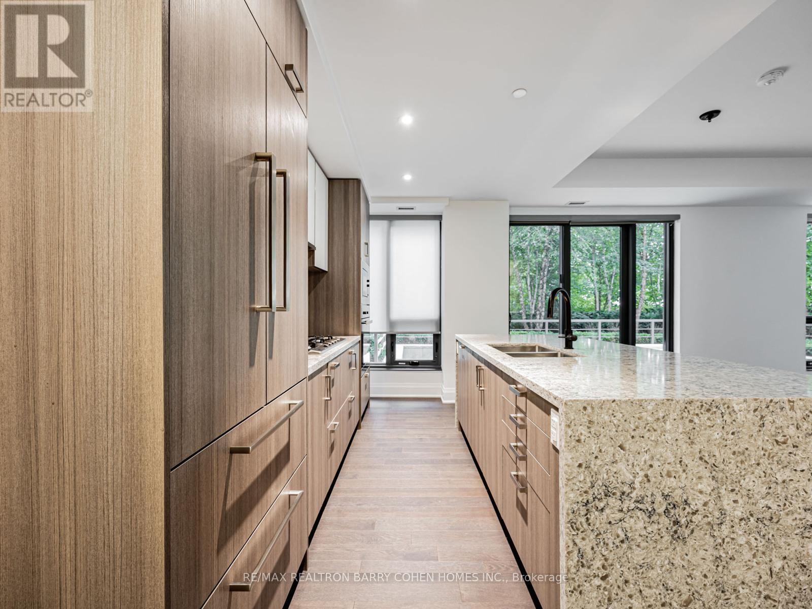 226 - 280 Howland Avenue, Toronto, Ontario  M5R 0C3 - Photo 4 - C12555738