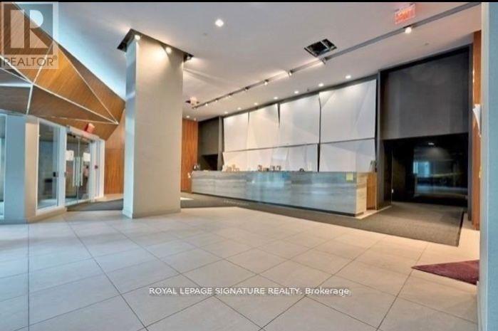 3706 - 75 Queens Wharf, Toronto, Ontario  M5V 0J8 - Photo 10 - C12555792