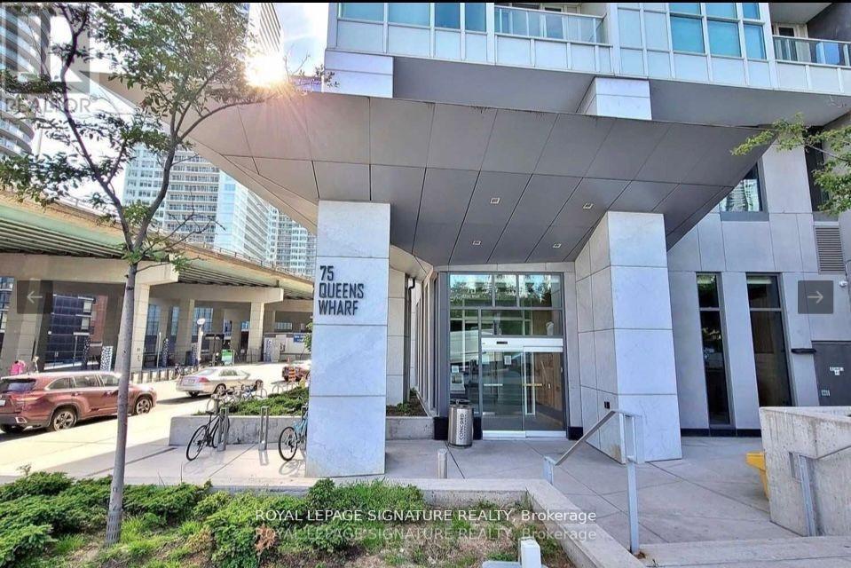 3706 - 75 Queens Wharf, Toronto, Ontario  M5V 0J8 - Photo 13 - C12555792