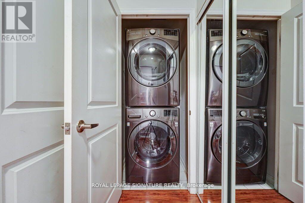 3706 - 75 Queens Wharf, Toronto, Ontario  M5V 0J8 - Photo 32 - C12555792