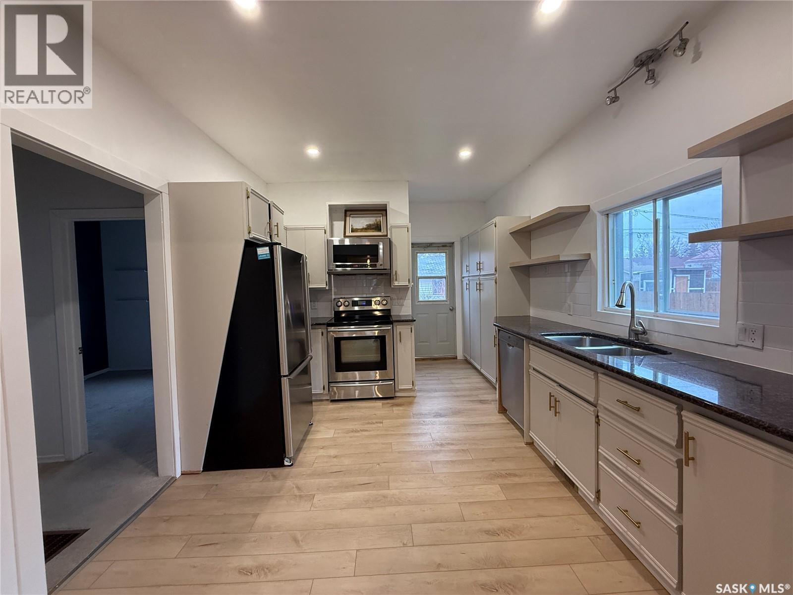 732 6th Street, Humboldt, Saskatchewan  S0K 2A0 - Photo 13 - SK024246