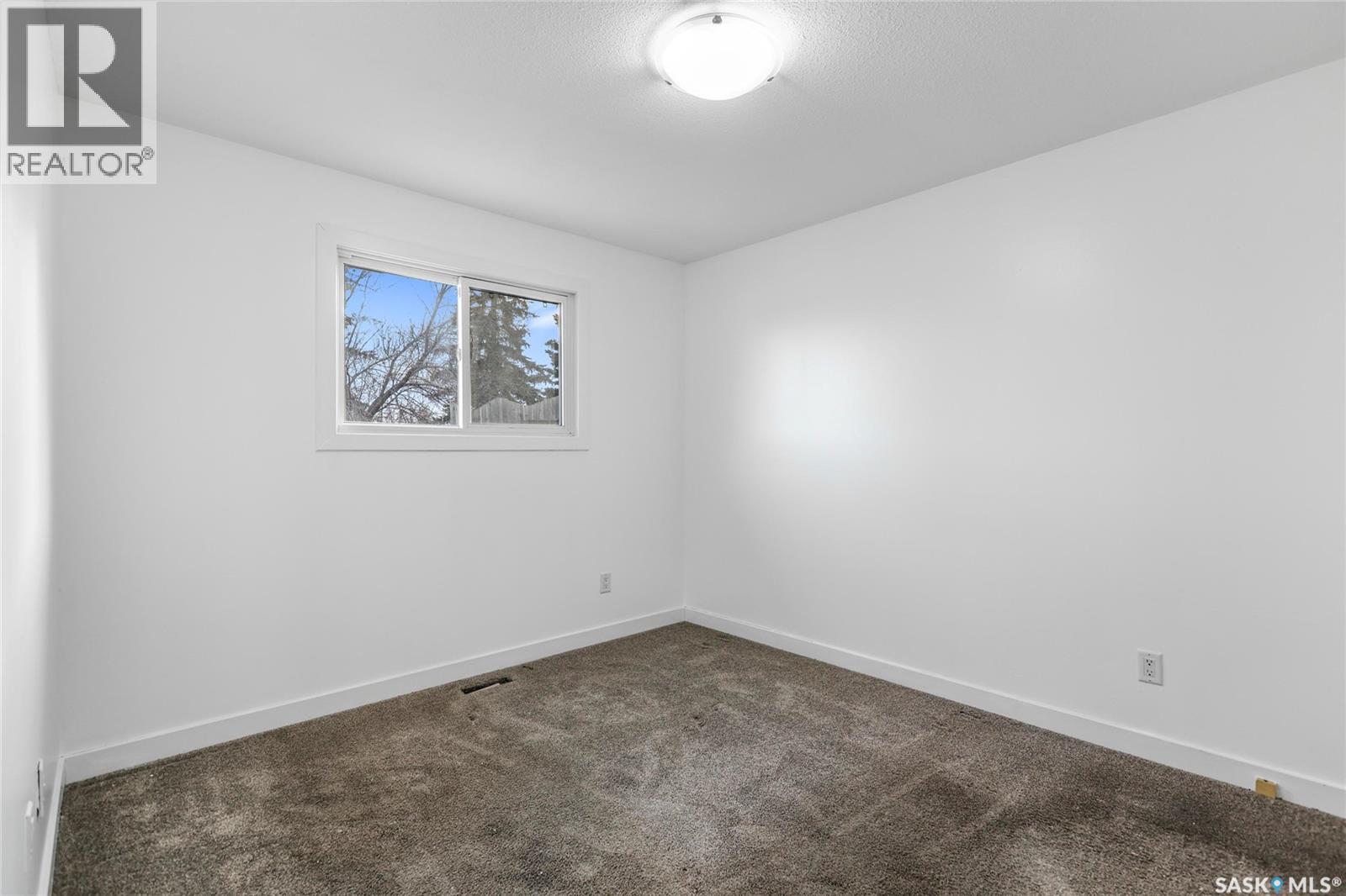 103 Church Drive, Regina, Saskatchewan  S4X 1L7 - Photo 12 - SK024162