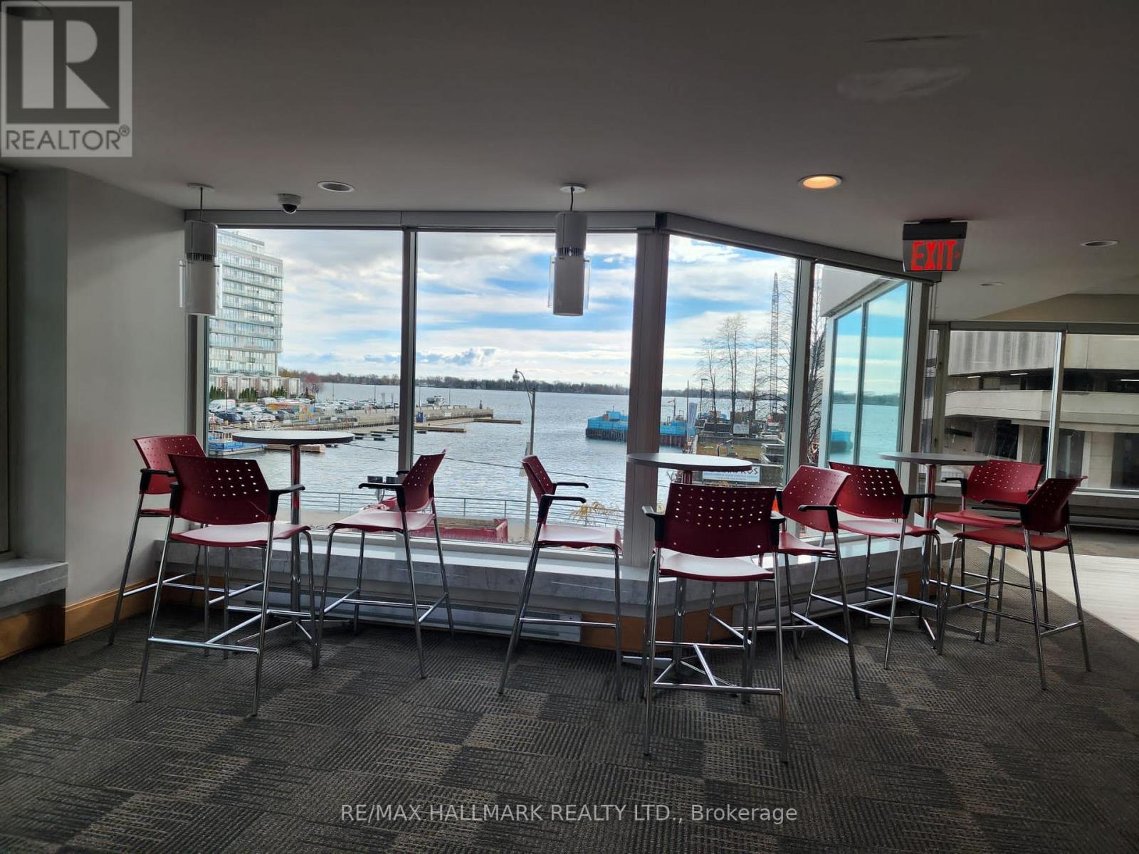 Ph11 - 10 Queens Quay W, Toronto, Ontario  M5J 2R9 - Photo 31 - C12433574