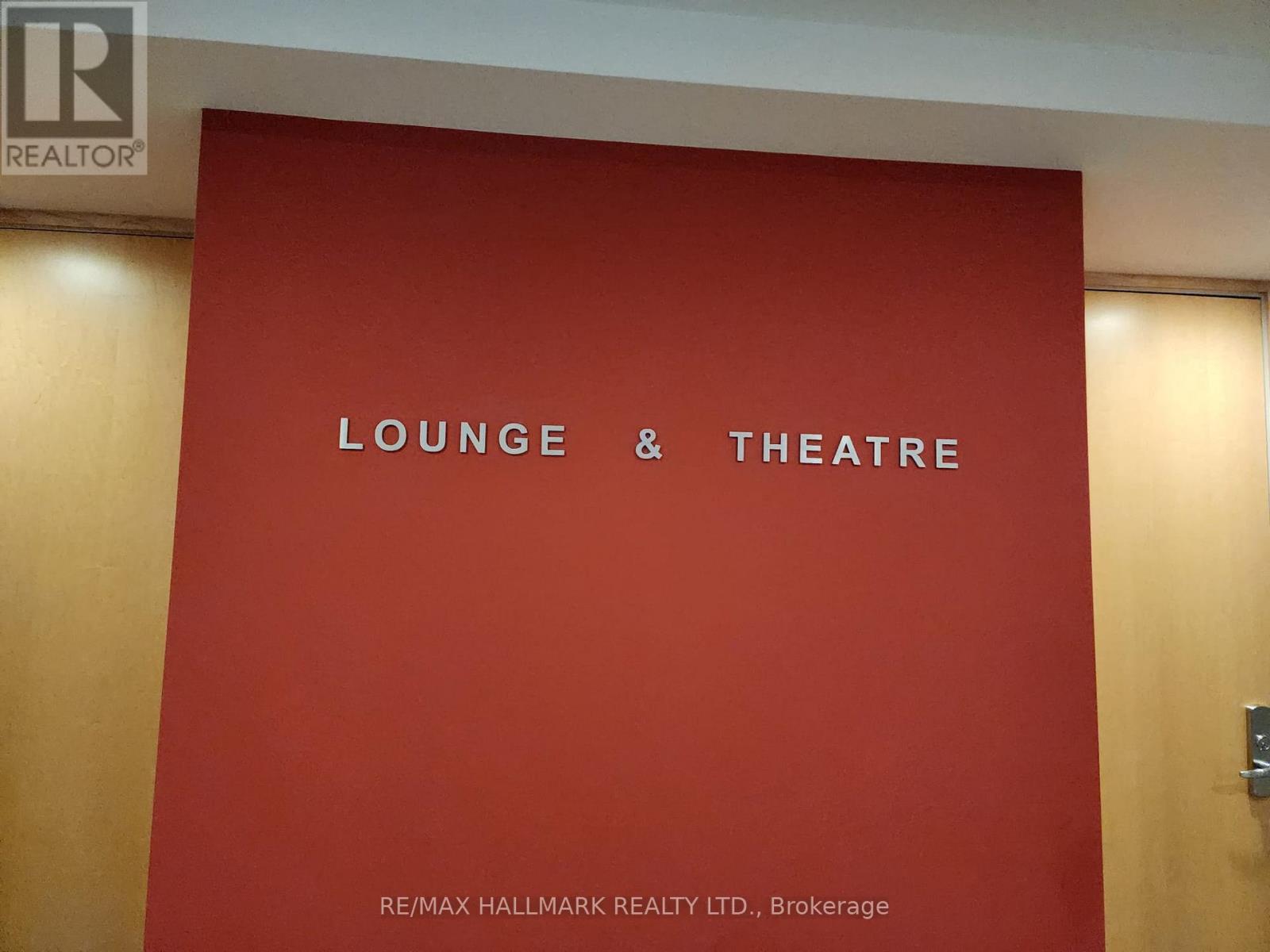 Ph11 - 10 Queens Quay W, Toronto, Ontario  M5J 2R9 - Photo 34 - C12433574