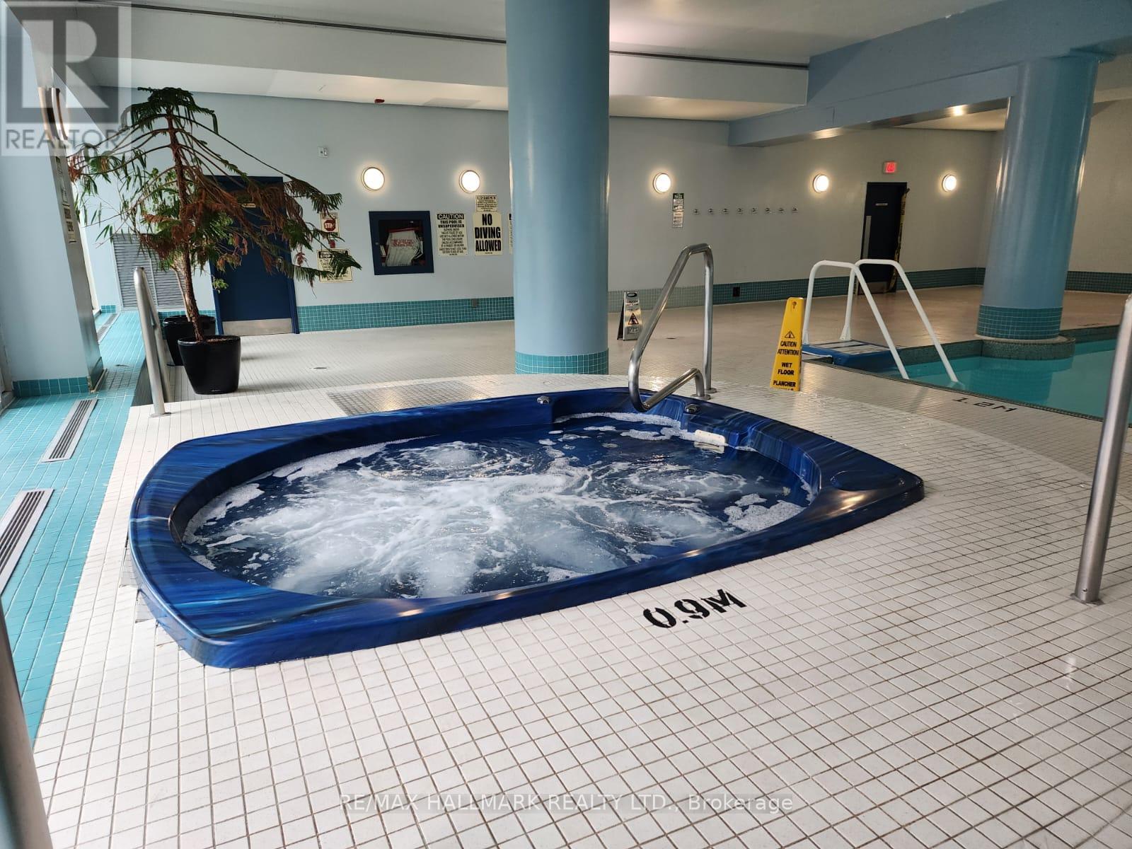 Ph11 - 10 Queens Quay W, Toronto, Ontario  M5J 2R9 - Photo 47 - C12433574