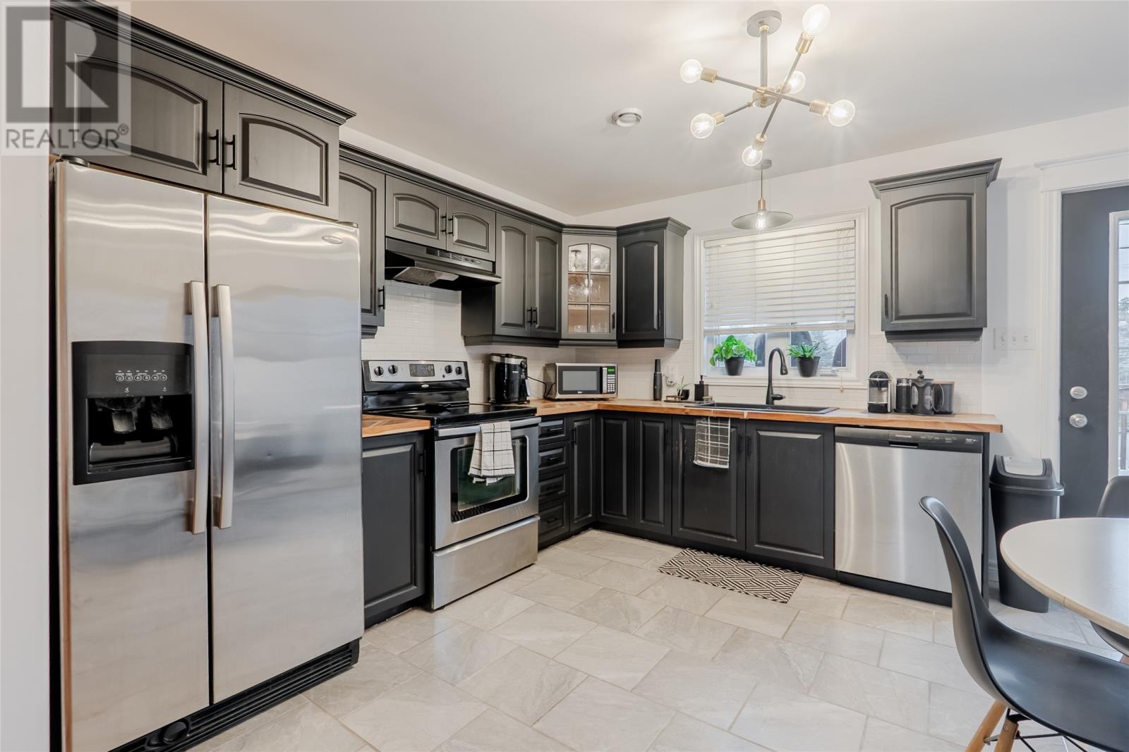 47 Jenmar Crescent, St John's, Newfoundland & Labrador  A1H 0E2 - Photo 4 - 1292679