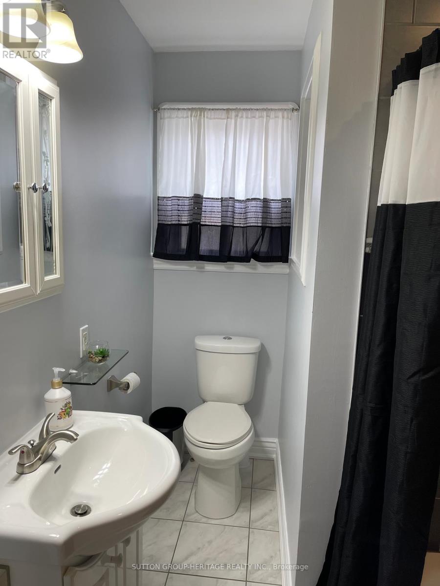 342 Olive Avenue, Oshawa, Ontario  L1H 2P7 - Photo 20 - E12555578