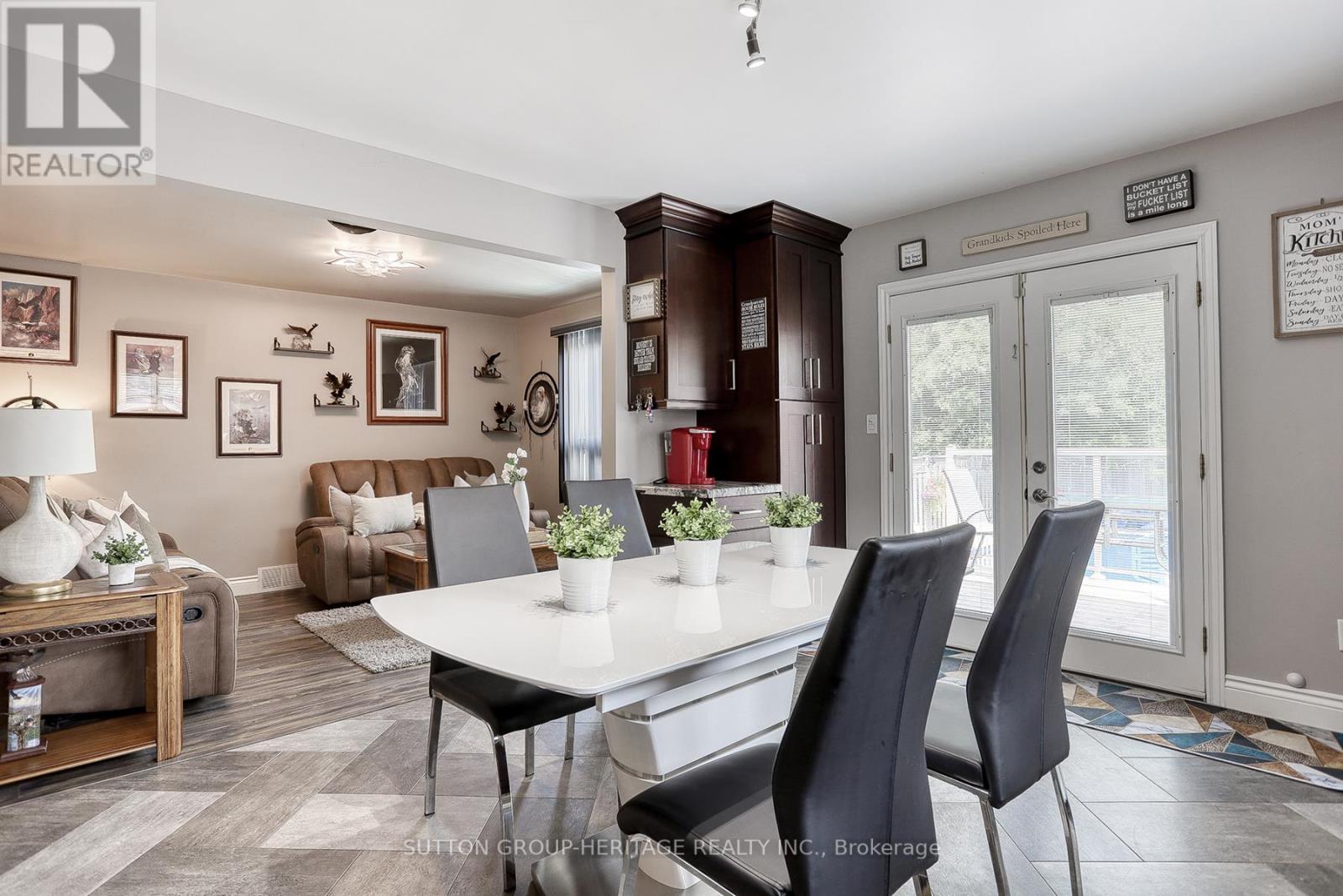 342 Olive Avenue, Oshawa, Ontario  L1H 2P7 - Photo 7 - E12555578