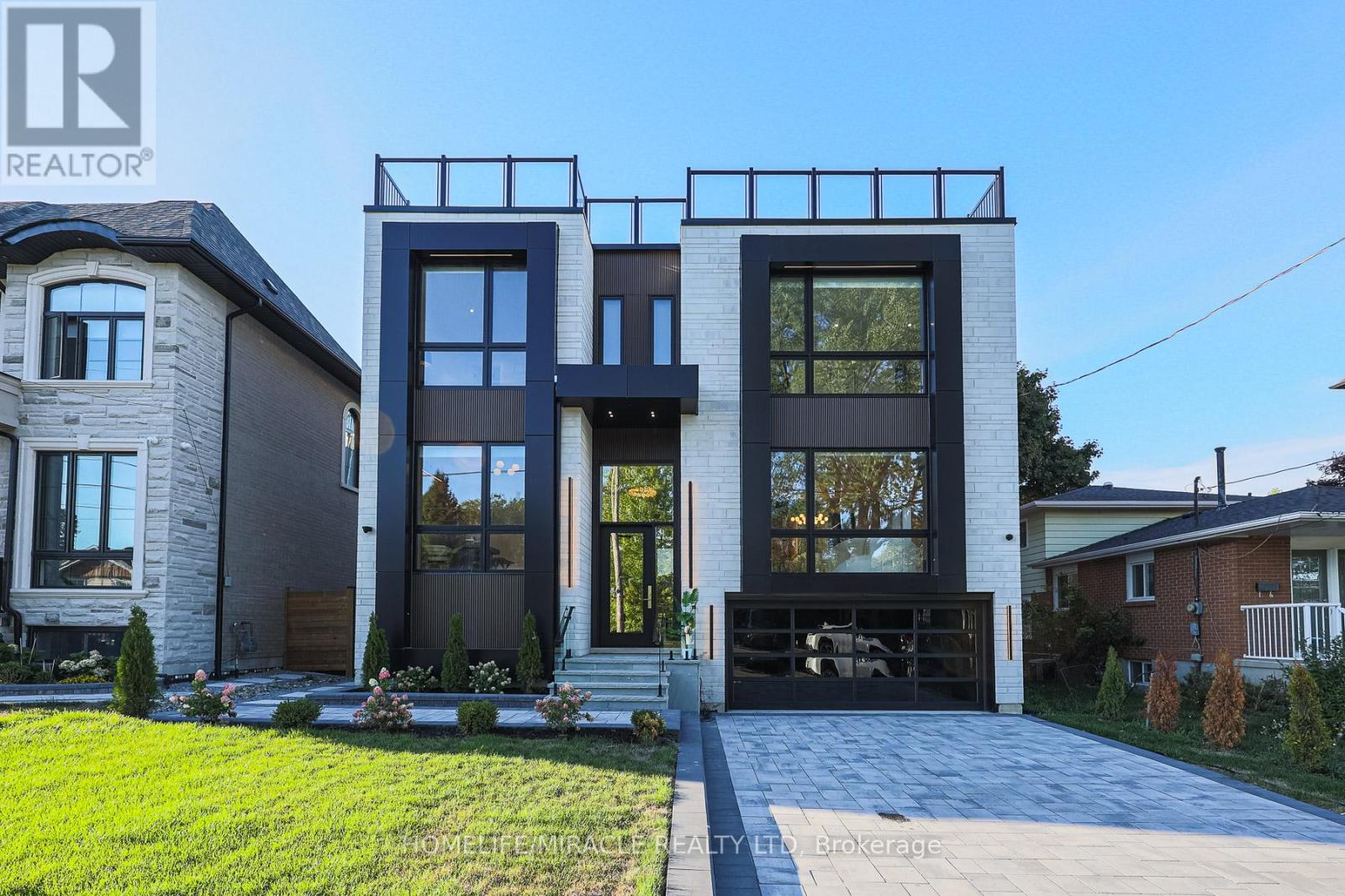 636 Annland Street, Pickering, Ontario  L1W 1B1 - Photo 1 - E12555698